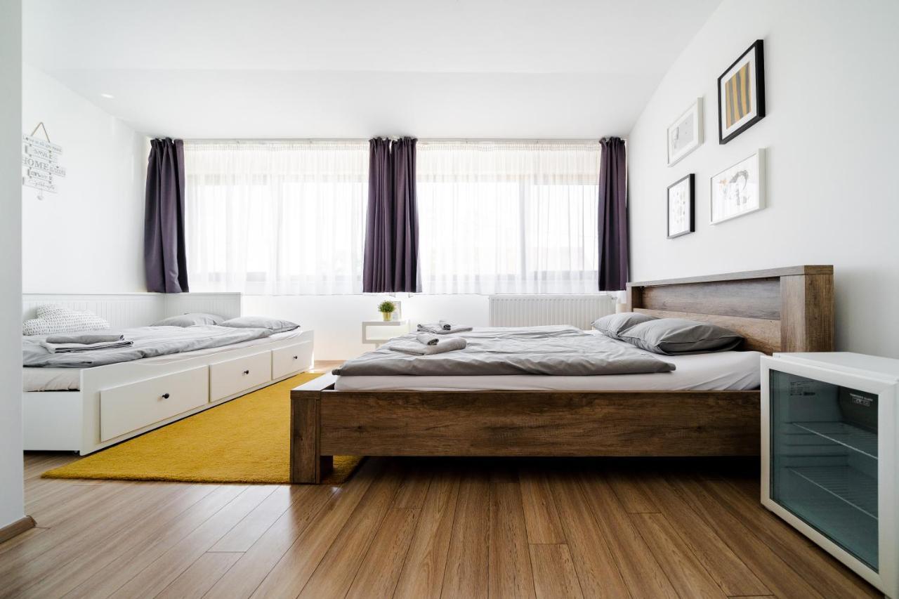 Guba Vendeghaz Bed & Breakfast Győrújbarát Eksteriør bilde